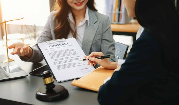 Lancez votre société à Lyon avec un avocat expert